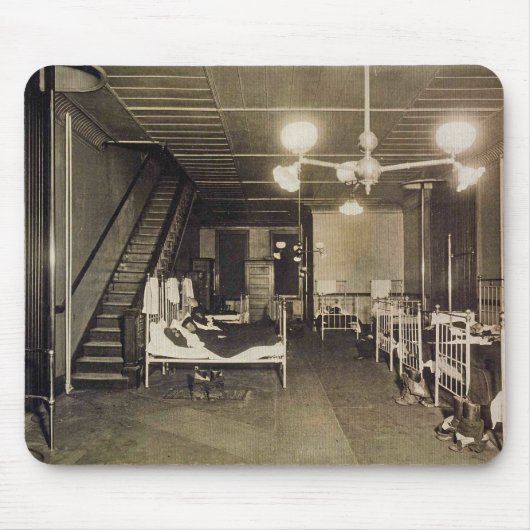 ヴィンテージの消防士-消防署のベッドのマウスパッド マウスパッド (正面)