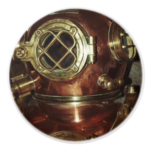 ヴィンテージの潜水のヘルメット セラミックノブ (正面)