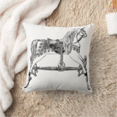 ヴィンテージの白い旧式な揺り木馬の枕黒 クッション (ブランケット)