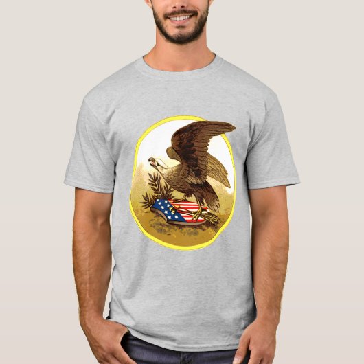 ヴィンテージの盾を持つイーグル Tシャツ (正面)