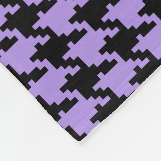 ヴィンテージの紫色および黒い千鳥格子の フリースブランケット (角)