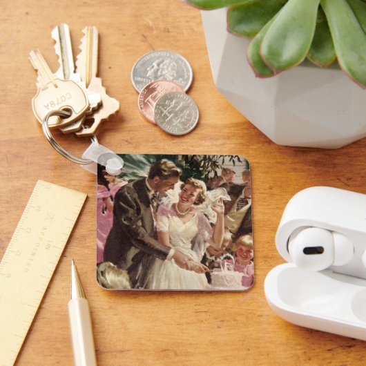 ヴィンテージの結婚式の新郎新婦ケーキを切る キーホルダー (デスク)