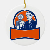 ヴィンテージの給油所付き添い人の円のレトロ セラミックオーナメント (正面)