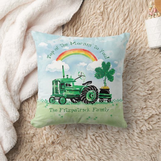 ヴィンテージの緑のトラクターのシャムロックは姓を加えます クッション (ブランケット)