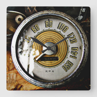 ヴィンテージの自動車速度のゲージ スクエア壁時計