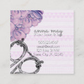 ヴィンテージの花の美容師の美容師の紫色 スクエア名刺 (裏面)
