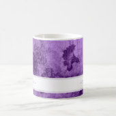 ヴィンテージの芸術の花の原動力となる名前をカスタムするの紫色 コーヒーマグカップ (中央)