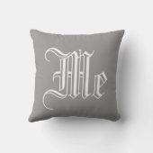 ヴィンテージの英国の名前入りなモノグラム クッション (裏面)