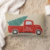 ヴィンテージの赤いトラックおよびクリスマスツリー ランバークッション (ブランケット)