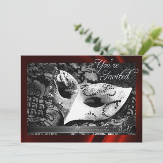 ヴィンテージの赤い絹の仮面舞踏会の招待状 招待状 (スタンド正面)