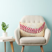 ヴィンテージの野球の赤いステッチは写真の上で閉まります ランバークッション (椅子)