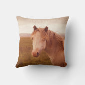 ヴィンテージの野生馬 クッション (裏面)