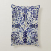 ヴィンテージの青い白いタイルパターン アクセントクッション (裏面(縦))