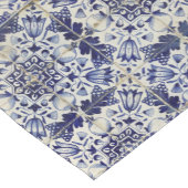ヴィンテージの青い白いタイルパターン ショートテーブルランナー (コーナー)