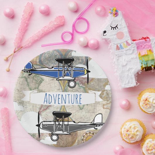 ヴィンテージの飛行機及び世界地図の飛行士の冒険 ペーパープレート (パーティー)