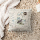 ヴィンテージの鳥によってはイタリアンな郵便はがきの枕が開花します クッション (ブランケット)