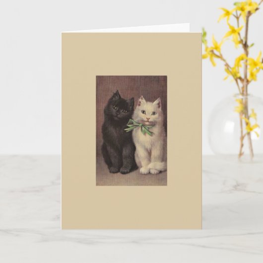 ヴィンテージの黒猫および白い猫のカップルのメッセージカード カード (黄色い花)