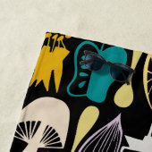 ヴィンテージのPyrexパターン-モダンな台所(50年代色) ビーチタオル (インサイチュ)