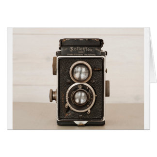 ヴィンテージのRolleiflex対レンズのカメラ