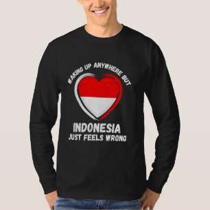 ヴィンテージはインドネシア以外の場所で起きる感じ Tシャツ