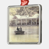 ヴィンテージはセントラル・パークのボートの写真をAntiqued メタルオーナメント (左)