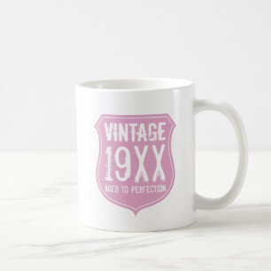 ヴィンテージは女性のための完全さの誕生日のマグに老化しました コーヒーマグカップ