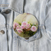 ヴィンテージみすぼらしいシックな水の色ピンクのバラのBas 缶バッジ (インサイチュ)