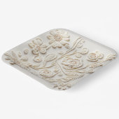 ヴィンテージアイボリー刺繍フローラデザイン ペーパープレート (傾斜あり)