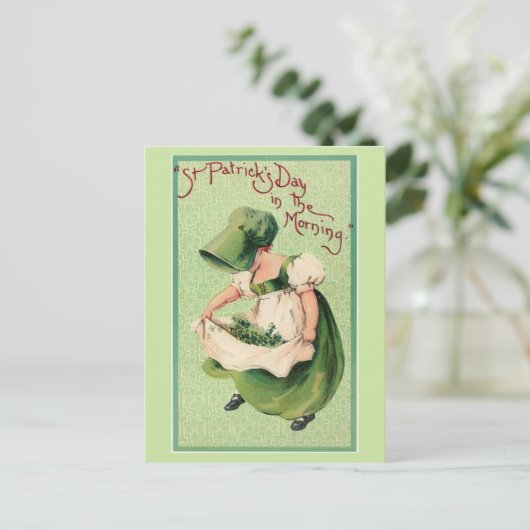 ヴィンテージアイリッシュガール収集シャムロック ポストカード (スタンド正面)