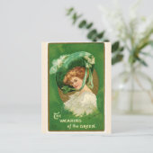 ヴィンテージアイルランドの女性の大きな帽子の緑の着て ポストカード (スタンド正面)