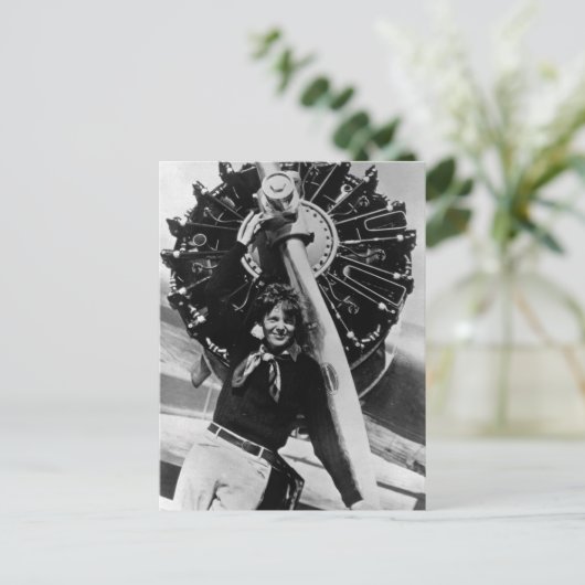 ヴィンテージアメリアアーハート写真 ポストカード (スタンド正面)