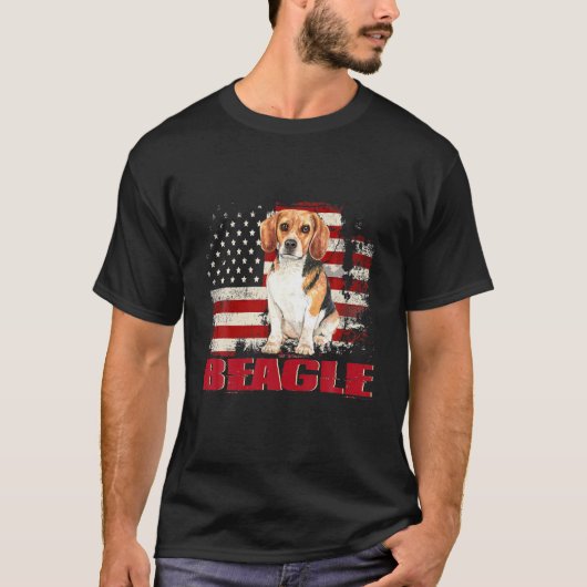ヴィンテージアメリカ国旗のビーグル犬の恋人 Tシャツ (正面)