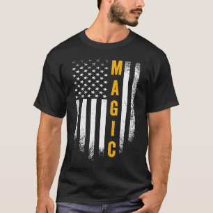 ヴィンテージアメリカ国旗のマジシャン魔法トリック Tシャツ