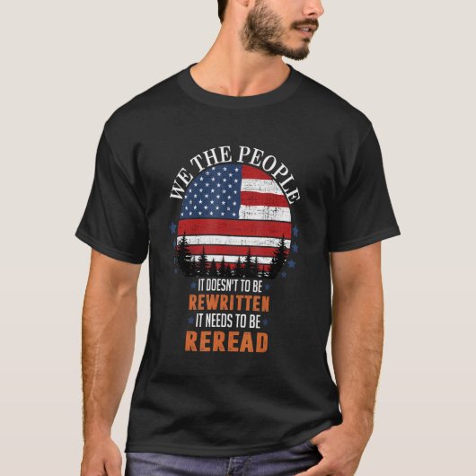 ヴィンテージアメリカ国旗の再読が必要 Tシャツ (正面)