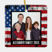 ヴィンテージアメリカ国旗の愛国的な家族の写真 セラミックオーナメント (正面)