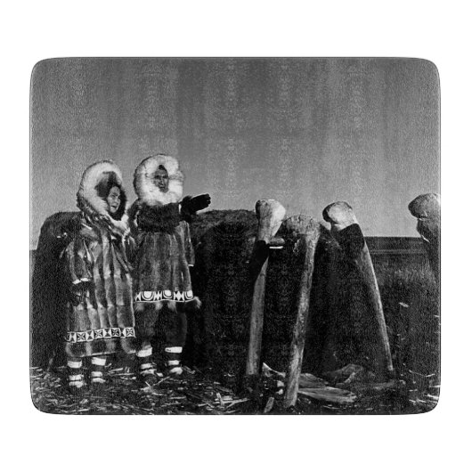 ヴィンテージアラスカの毛皮の服エスキモ北極帯sod igloo カッティングボード (正面)