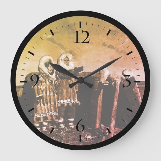 ヴィンテージアラスカの毛皮を着たエスキモ北極ソッドigloo Wa ラージ壁時計 (正面)