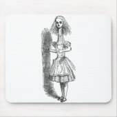 ヴィンテージアリスの冒険inワンダーランドbyテニエル マウスパッド (正面)