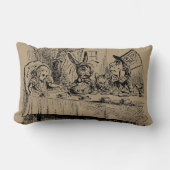 ヴィンテージアリスinワンダーランド，紅茶パーティーシーン ランバークッション (正面)