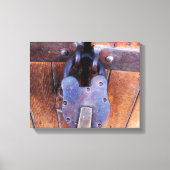 ヴィンテージアンティークアイアンロックラスティックパティーナウッドドア キャンバスプリント (正面)