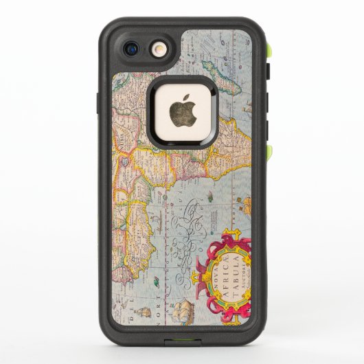 ヴィンテージアンティーク1610年頃のアフリカの地図 LifeProof iPhoneケース (裏面)