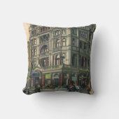 ヴィンテージアーキテクズクイーンズホテルライスタースクエア クッション (正面)