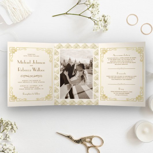 ヴィンテージアールデコスタイルアイボリー及び金ゴールド結婚の 三つ折り招待状