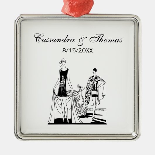 ヴィンテージアールデコファッショナブル・レディース・アット・ザ・ビーチ メタルオーナメント (正面)