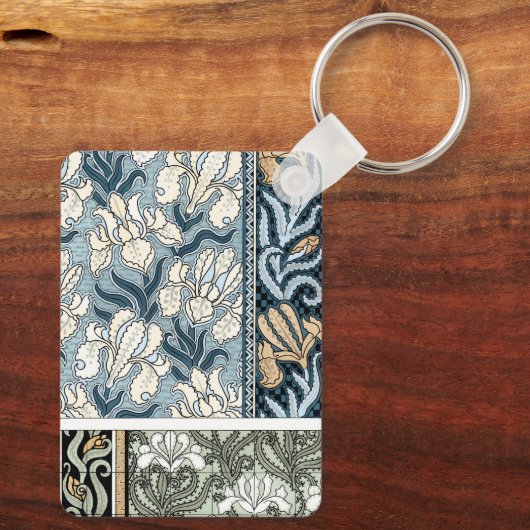 ヴィンテージアールヌーボーガーデンアイリスフラワー キーホルダー (裏面)