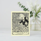 ヴィンテージアールヌーボーガールインフラワーフィールド ポストカード (スタンド正面)