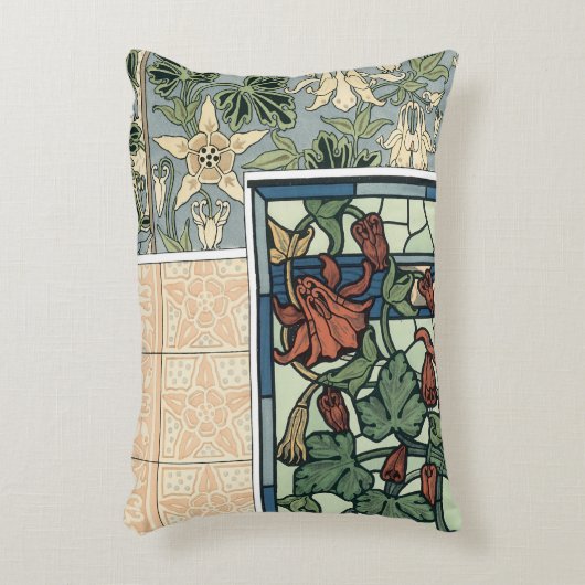 ヴィンテージアールヌーボー、オダマキ（植物）アキレジアフラワー アクセントクッション (正面(垂直))