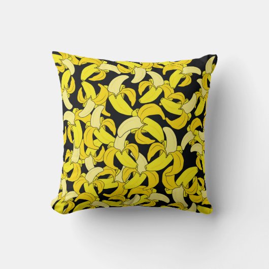 ヴィンテージイエローバナナ：黒い背景 クッション (正面)