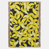ヴィンテージイエローバナナ：黒い背景 スローブランケット (正面縦)