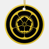 ヴィンテージイエローブラックオダジャパンモンベクトルアート セラミックオーナメント (正面)